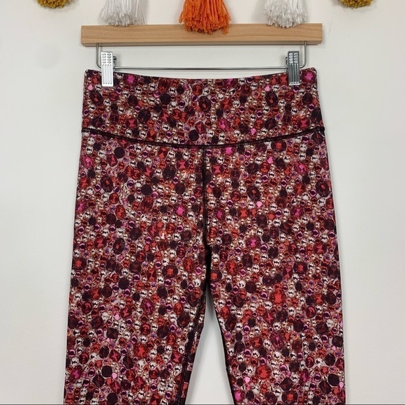 Victoria’s Secret Sport High Rise Jewel Print 7/8 Leggings Size Medium - Picture 4 of 11